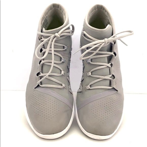 Under Armour Women's Street Precision Mid Shoe - Picture 8 of 14